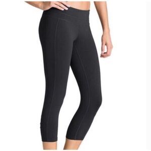 ATHLETA Balance Legging Capri‎ Pants Womens XS Yoga Athletic Running 964552 Gray